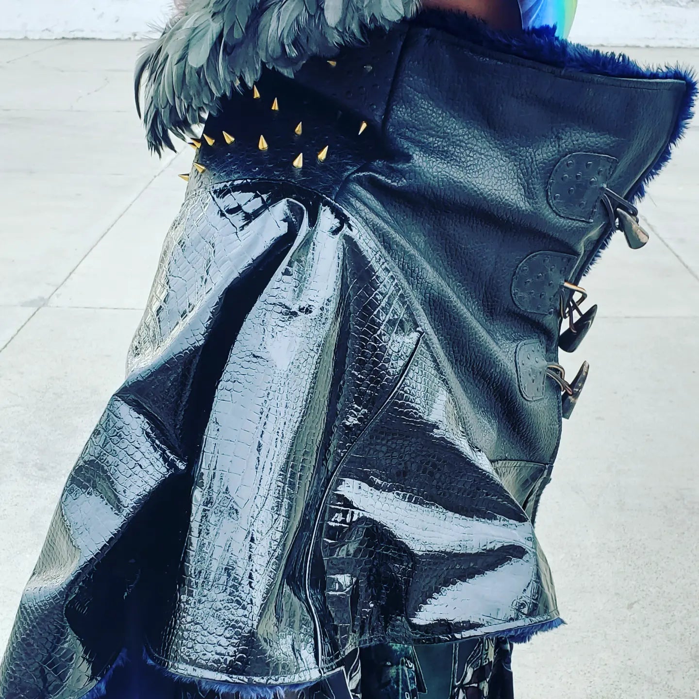 GOLD SPIKE CAPELET