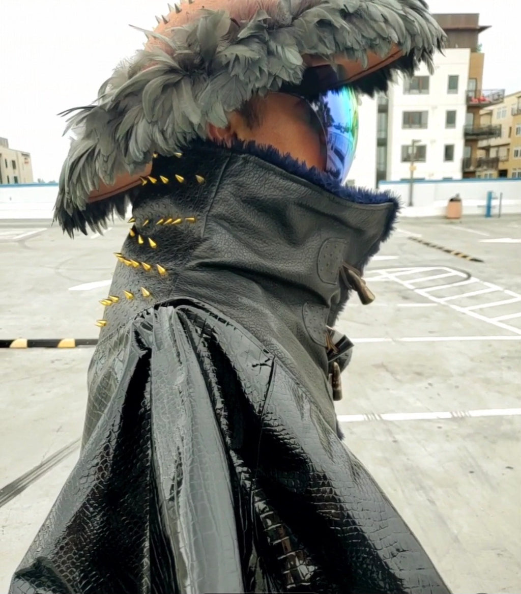 GOLD SPIKE CAPELET